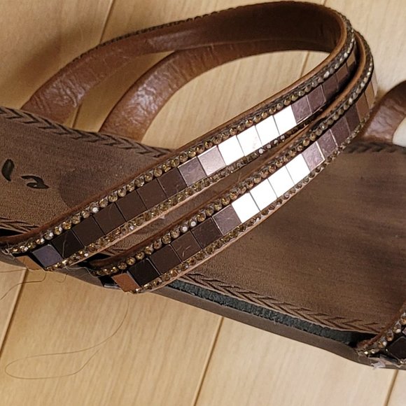 Sandals - Picture 5 of 6